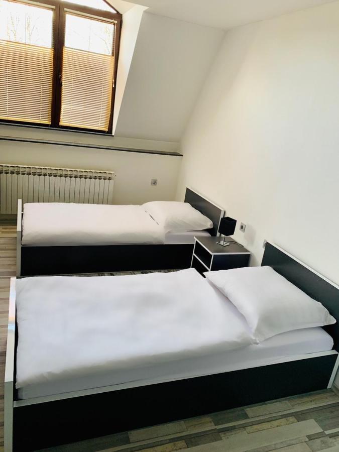 דירות Noor Apartman Bihać מראה חיצוני תמונה